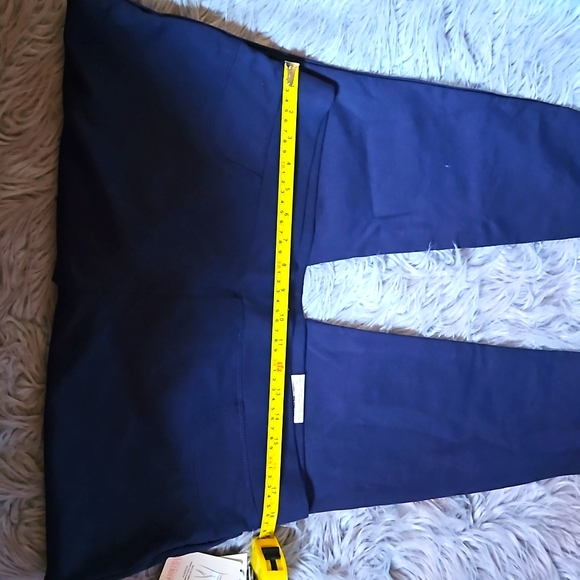 St John bay legings - Picture 8 of 10